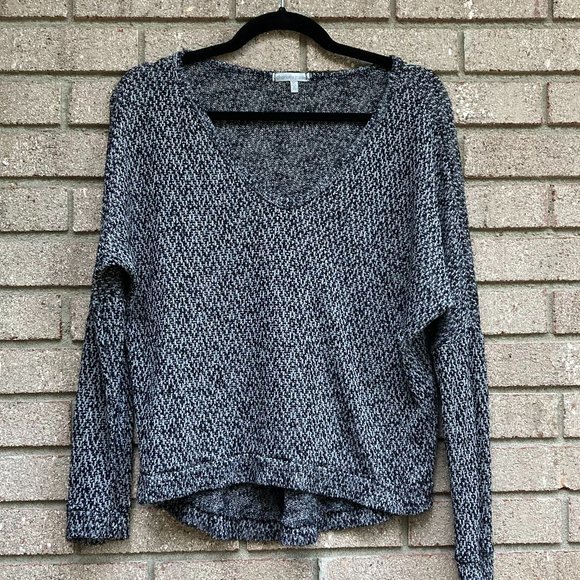 CHARLOTTE RUSSE Gray Marled Long Sleeve Sweater Size M - Picture 6 of 6
